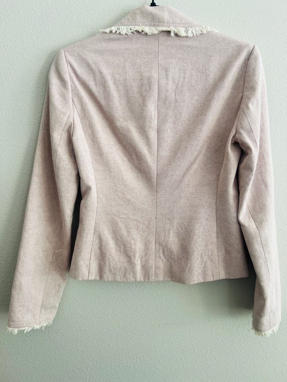 🩰🐷Y2K BCBGMAXAZRIA BLUSH FRINGE TRIM W/FLORAL DETAIL🐷🩰 - Picture 6 of 6